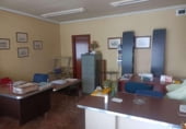Local comercial en venta con 250m² en Vitoria, en la zona de Judizmendi, Avenida Judimendi foto