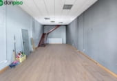 Local comercial en venta con 174m² en Albolote, Calle Loja foto