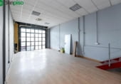 Local comercial en venta con 174m² en Albolote, Calle Loja foto