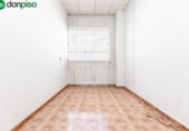 Local comercial en venta con 174m² en Albolote, Calle Loja foto