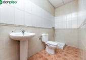 Local comercial en venta con 174m² en Albolote, Calle Loja foto