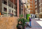52m² commercial premises for sale in Baza, calle serrano, 18800 photo