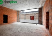 Local comercial en venta con 166m² en Granada, en la zona de San Lázaro, Avenida del Doctor Olóriz foto
