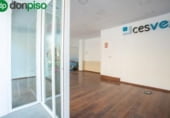 Local comercial
en venda
amb 45m² a Granada foto