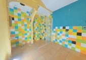 162m² commercial premises for sale in Granada, in the area of San Lázaro, avenida doctor oloriz, 2, 18012 photo