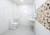 Local comercial
en venda
amb 268m² a Granada foto