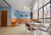 Bar en venta con 103m² en Granada, en la zona de Joaquina Eguaras Beiro, Avenida Pulianas foto