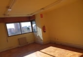 Oficina
en lloguer
amb 140m² a Valladolid, a la zona de Camp Gran, paseo zorrilla foto