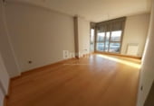 90m² office for rent in Zaragoza, Calle Miguel Herrero Rodríguez de Miñón photo