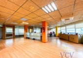 260m² bureau pour vente à Alicante, Avenida Saturno photo
