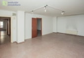 Oficina en venta con 401m² en Burgos, en la zona de El Crucero, avda. del cid foto