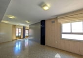 56m² office for sale in Linares, pasaje del comercio, 23700 photo