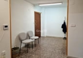 110m² office for sale in Lérida, Avinguda del Doctor Fleming photo