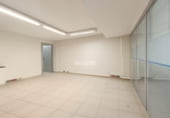 176m² office for sale in Lérida, Carrer Ballester photo