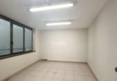 176m² office for sale in Lérida, Carrer Ballester photo