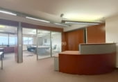 176m² office for sale in Lérida, Carrer Ballester photo
