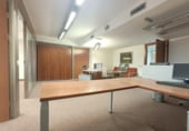 176m² office for sale in Lérida, Carrer Ballester photo