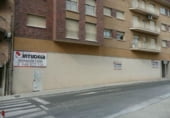 Local comercial en venta con 178m² en Tudela, calle juan antonio fernández, 31500 foto