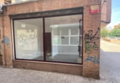 80m² commercial premises for sale in Palencia, Paseo del Otero photo