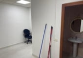 80m² commercial premises for sale in Palencia, Paseo del Otero photo