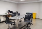 Local comercial en venta con 181m² en La Cisnera, Avenida La Marina foto