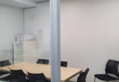 Local comercial en venta con 181m² en La Cisnera, Avenida La Marina foto