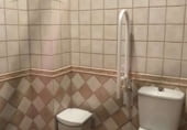 Bar en venta con 250m² en Sevilla, Avenida Tomares foto