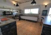 151m² commercial premises for sale in Deltebre, Carrer de la Bequessina photo