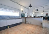 151m² commercial premises for sale in Deltebre, Carrer de la Bequessina photo