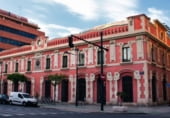 Local comercial en venta con 2380m² en Valencia, en la zona de la Creu del Grau, Avenida del Puerto foto