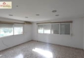 Nave Industrial en venta con 1175m² en Elche foto