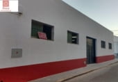 211m² warehouse industrial for sale in Montijo, Calle Arapiles photo