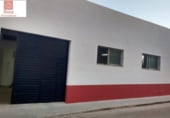 211m² warehouse industrial for sale in Montijo, Calle Arapiles photo