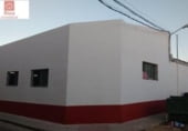 211m² warehouse industrial for sale in Montijo, Calle Arapiles photo