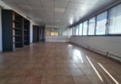 Nau
en venda
amb 1330m² a Sant Celoni, Carrer de Montserrat Roig foto