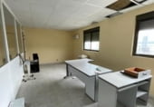Nave Industrial en venta con 1050m² en Toral de los Vados, Calle Industria Toral foto