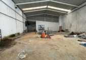 Nave Industrial en venta con 1050m² en Toral de los Vados, Calle Industria Toral foto