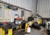 Nave Industrial en venta con 1200m² en San Andrés del Rabanedo, Calle Valle foto
