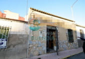 87m² warehouse industrial for sale in Mazarrón, Calle Castilla photo