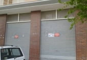 Local comercial en venta con 340m² en Onteniente, Calle de Benarrai foto