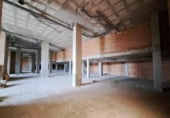 Local comercial en venta con 313m² en Alcira, Calle de Luchana foto