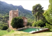 271m² commercial premises for sale in Alcira, Calle Juan Sebastián Elcano photo