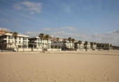 200m² restaurant for sale in Valencia, in the area of Malvarrosa, Paseo Marítimo photo
