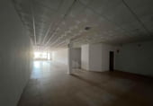 381m² offices for sale in La Cistérniga, Calle del Pozo photo