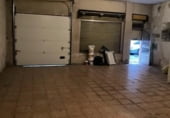 Local comercial en venta con 157m² en Valladolid, en la zona de Circular, Calle Miguel de Prado foto