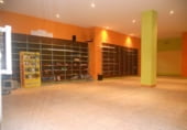 110m² commercial premises for sale in Valladolid, in the area of La Victoria, Calle San Lázaro photo
