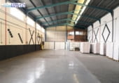 Nave Industrial en venta con 423m² en Alicante, Calle Nieve foto