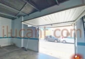 Nave Industrial en venta con 149m² en Alicante foto