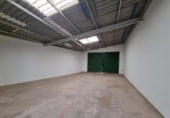 773m² warehouse industrial for sale in Algueña, Calle del Cuartel Viejo photo