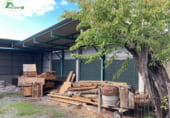 350m² warehouse industrial for sale in Arganza, Calle Regueral photo